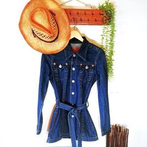 True Religion Western Hip Length Snap Button Jean Jacket. Like New. Medium